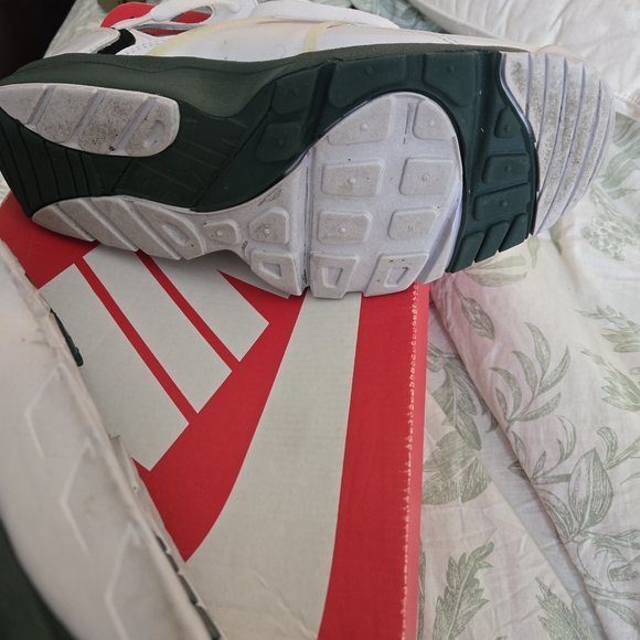 Nike Air Trainer Huarache White Pink Green Sneakers - Picture 4 of 6